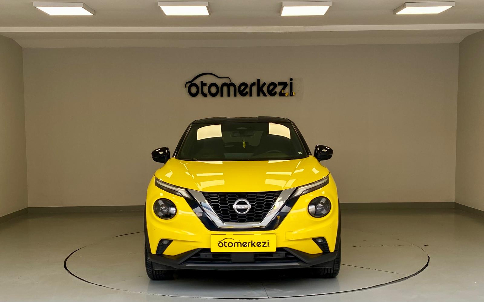 NISSAN JUKE 17